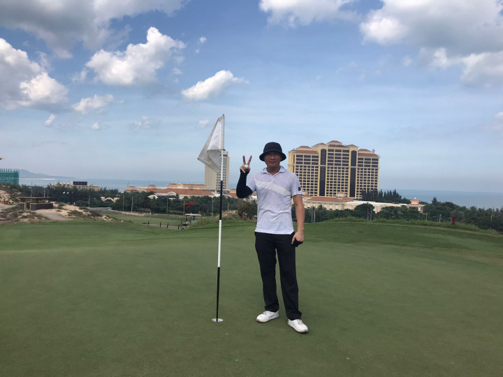 2 lần đạt HIO, golfer Nguyễn Trần Trọng Nghĩa đã “mở bát” cho tháng 06 với giải thưởng 300 triệu đồng