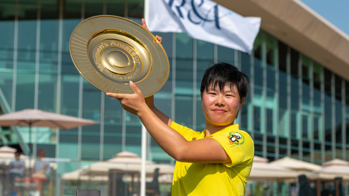 Women’s Amateur Asia Pacific: Golfer hạng 16 thế giới dẫn đầu, Khuê Minh không qua cắt