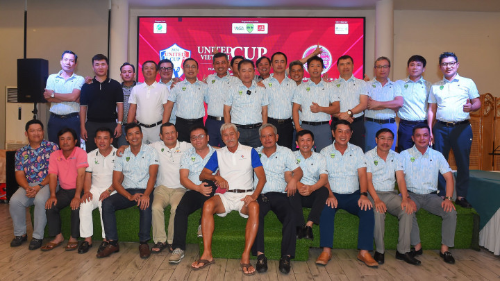 Tuyển Việt Nam chuẩn bị cho giải United Cup 2024