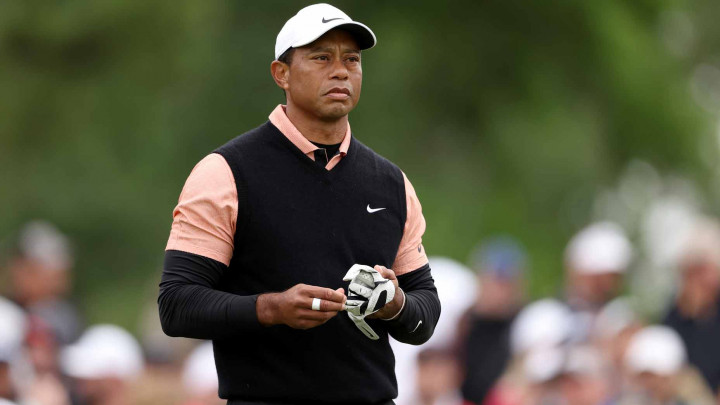 Tiger Woods rút lui khỏi PGA Championship sau vòng đấu 79 gậy