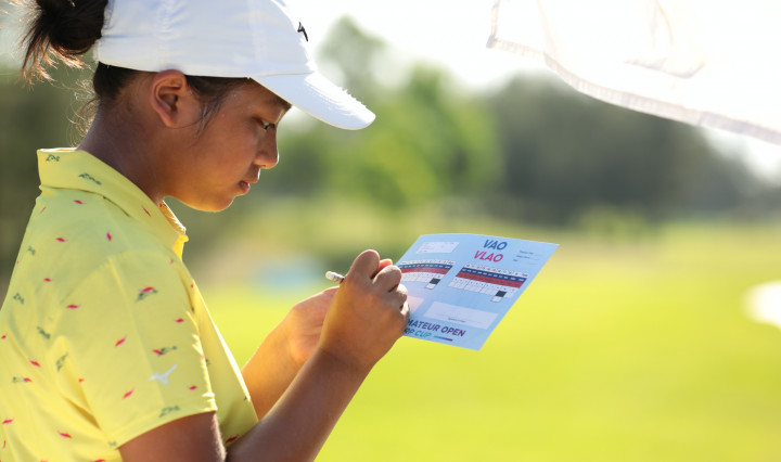 Ở tuổi 11, Nguyễn Khánh Linh trở thành golfer trẻ nhất qua cắt trong lịch sử VLAO