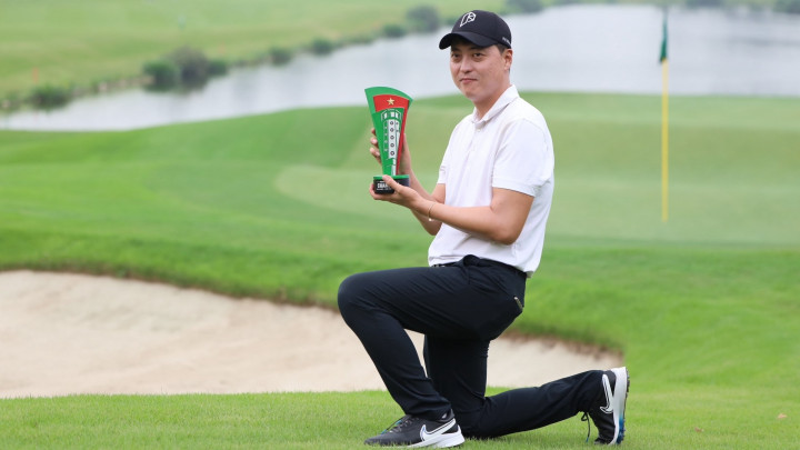 Vượt qua Nguyễn Hữu Quyết, Park Jung Min vô địch Bảng Chuyên nghiệp Hanoi Open Championship - Herbalife Cup 2024