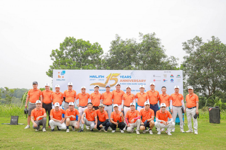 Công ty xây dựng Hải Linh tổ chức giải golf kỷ niệm 15 năm thành lập.