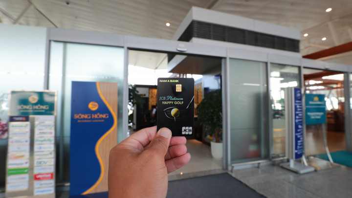 Đặc quyền phòng chờ sân bay quốc tế cho chủ thẻ JCB Platinum Happy Golf của Nam A Bank