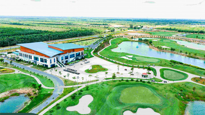 ROYAL LONG AN GOLF & VILLAS ĐIỂM ĐẾN HỨA HẸN ĐẦY THÁCH THỨC CHO GIẢI ĐẤU NAM A BANK VIETNAM MASTERS NĂM 2024