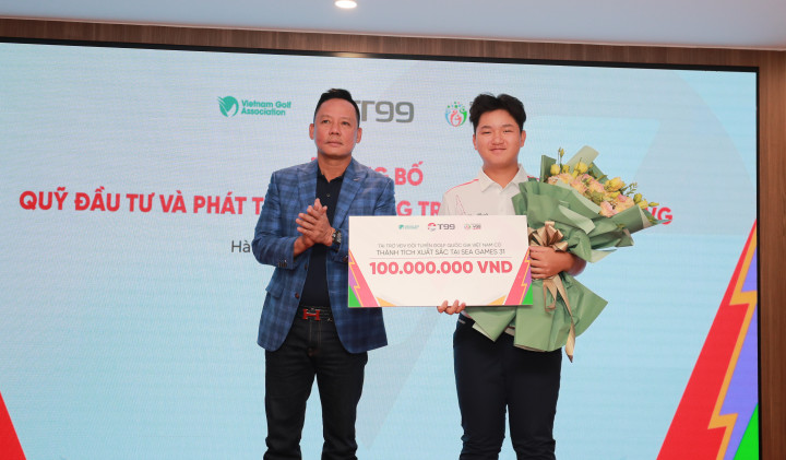 Nguyễn Anh Minh nhận tài trợ 130 triệu đồng trong ngày sinh nhật